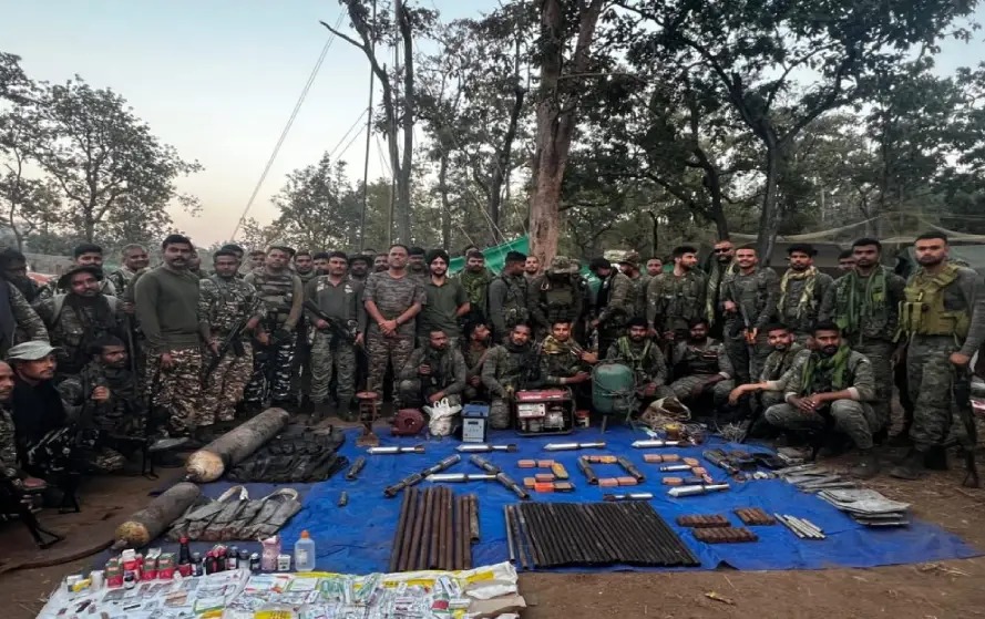 सुकमा में नक्सल ठिकाने का भंडाफोड़: भारी मात्रा में लॉजिस्टिक सामग्री और मेडिकल उपकरण जब्त