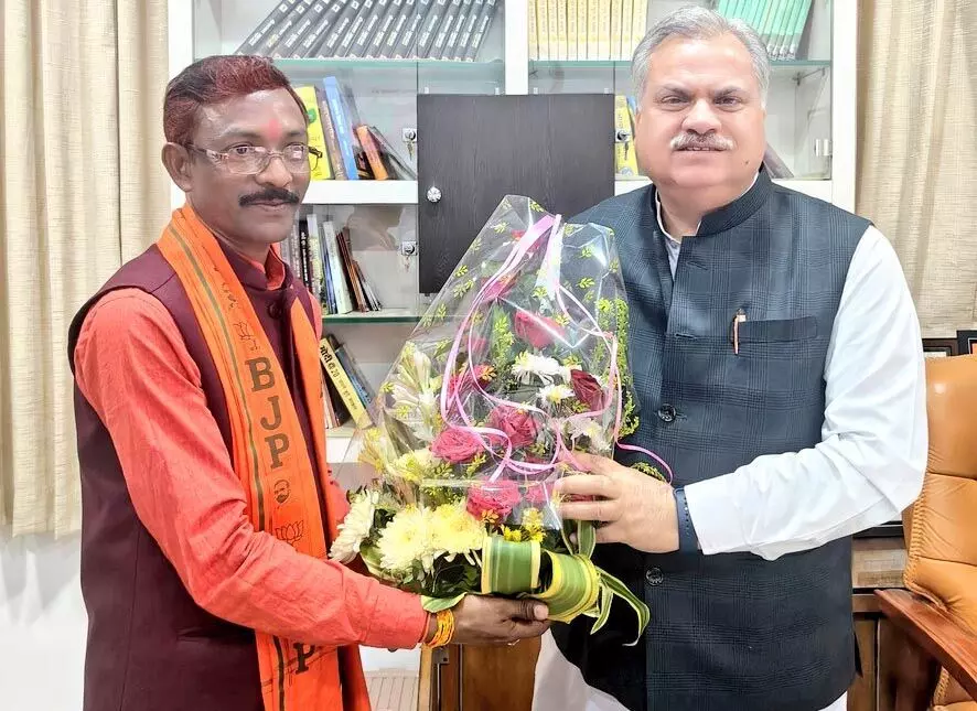 चाय वाले महापौर, रायपुर बीजेपी दफ्तर में भव्य स्वागत