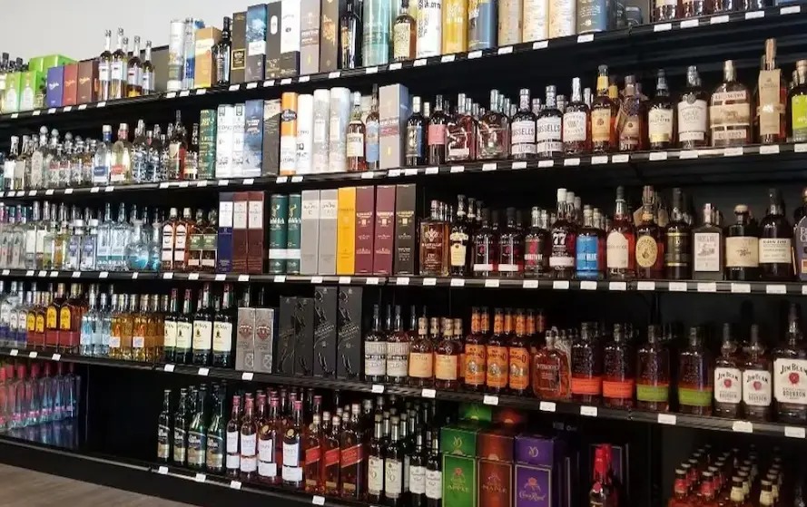 छत्तीसगढ़ में खुलेंगी 67 नई शराब दुकानें: सरकार का लक्ष्य 1,000 करोड़ की अतिरिक्त राजस्व वृद्धि