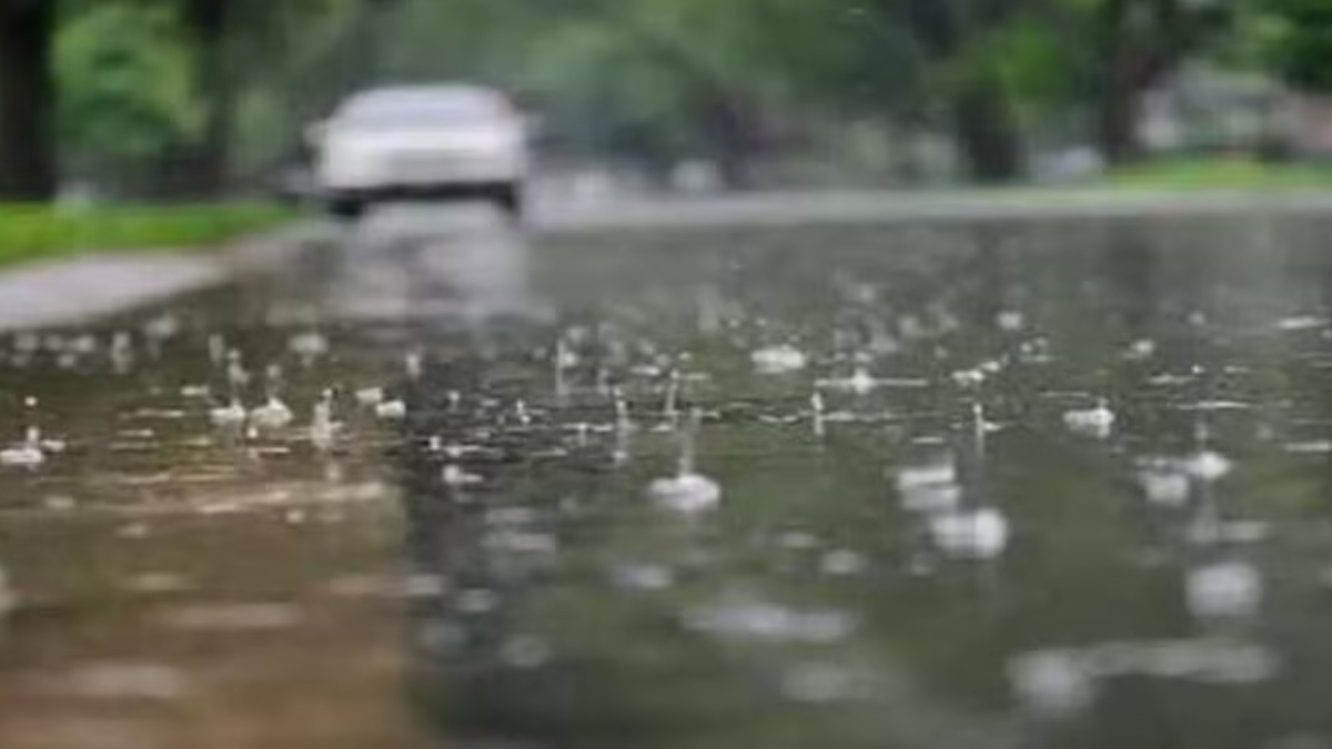 छत्तीसगढ़ में मौसम का बदला मिजाज: बारिश-ओलावृष्टि से तापमान में गिरावट