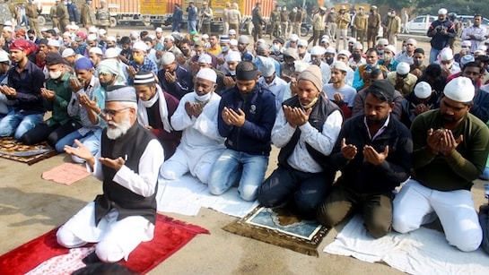 होली पर सामाजिक समरसता: छत्तीसगढ़ में बदला जुमे की नमाज का समय