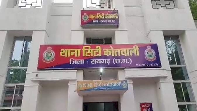 सूने मकान को बनाया निशाना, चोरों ने उड़ाए सोने-चांदी के जेवर और नकदी