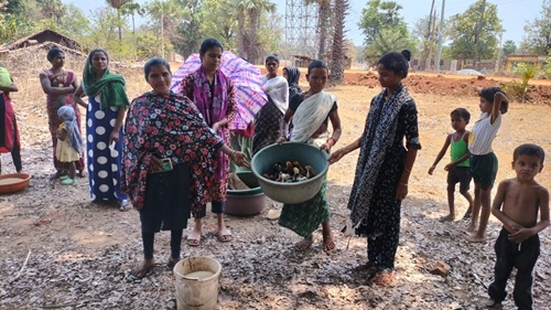 नियद नेल्लानार : ग्रामीण कुक्कुट पालन कर आर्थिक गतिविधि की ओर होंगे अग्रसर