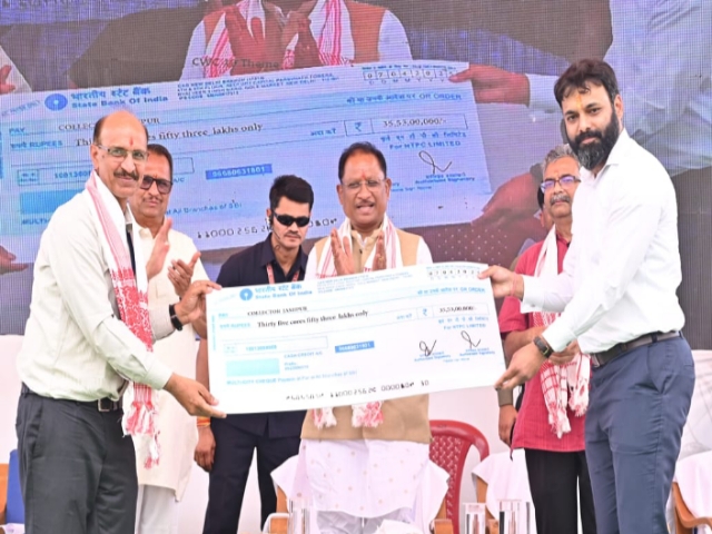 माननीय मुख्यमंत्री छ.ग. शासन द्वारा जशपुर में 100 बिस्तर हॉस्पिटल का शिलान्यास