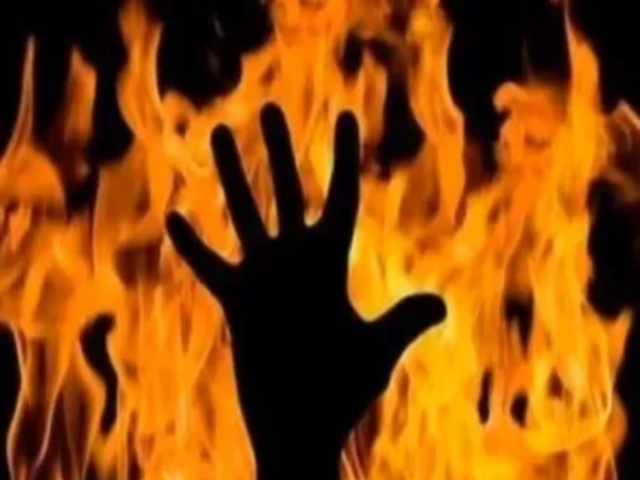 नीतू की दर्दनाक मौत: आग में झुलसने के बाद तोड़ा दम, बेटे ने सुनाई ससुराल में हुए ज़ुल्म की दास्तां
