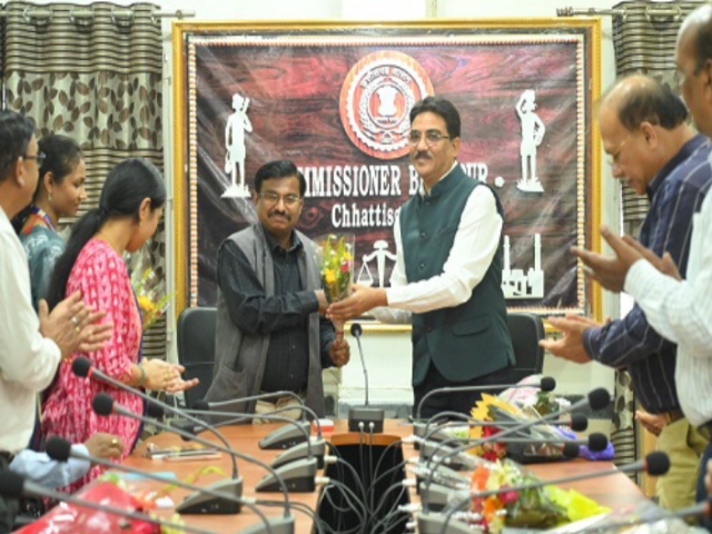 बिलासपुर संभागायुक्त सुनील जैन ने कार्यभार ग्रहण किया