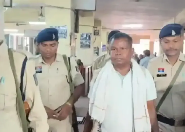 छत्तीसगढ़ शराब घोटाला अपडेट: पूर्व मंत्री कवासी लखमा EOW कोर्ट में पेश, प्रोडक्शन वारंट की न्यायालय से मांग