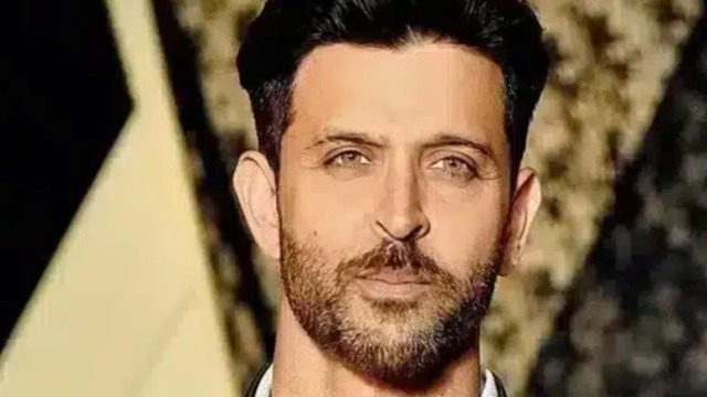ऋतिक रोशन के किलर लुक्स का मुकाबला करने के लिए साउथ के एक्टर ने पार की हदें, आखिर डर है किस बात का