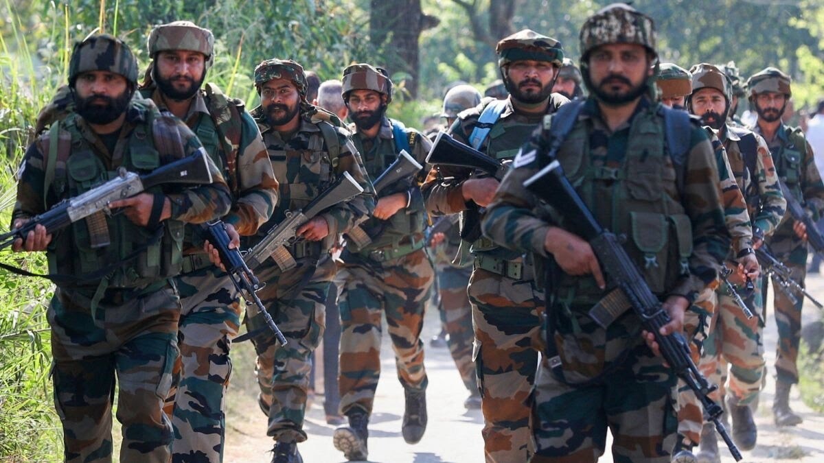 ऑपरेशन ‘महादेव’ में बड़ी सफलता: लिडवास में पहलगाम हमले के तीन आतंकी ढेर, दाछीगाम में सर्च ऑपरेशन जारी