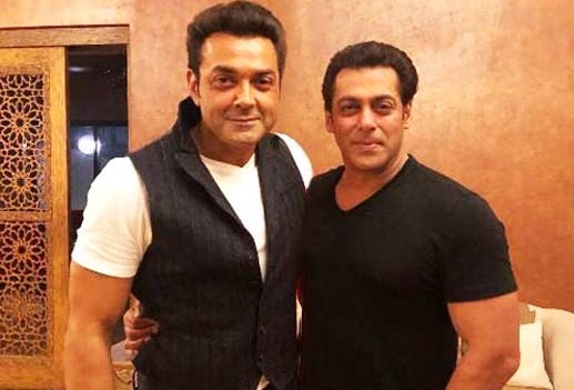 सलमान खान की मदद से बॉबी देओल का करियर हुआ चमकदार, खुद को मानते हैं उनका बड़ा फैन