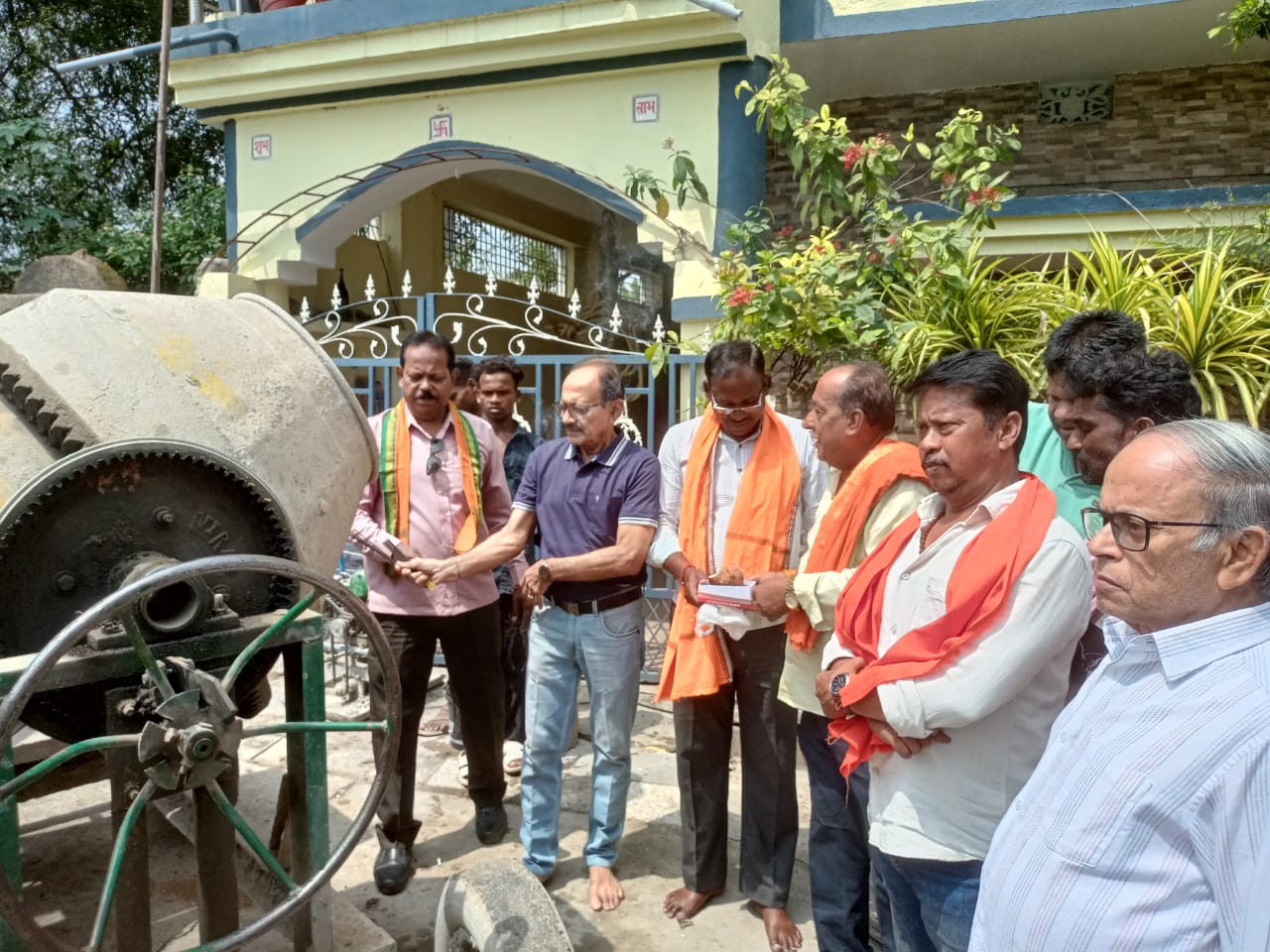 मातेश्वरी अपार्टमेंट और ग्रीन वैली में सीसी गली निर्माण का भूमि पूजन, विकास कार्यों को मिली नई रफ्तार