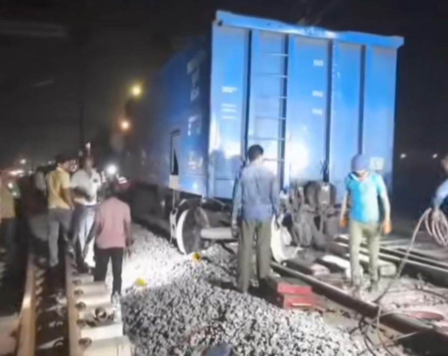 बिलासपुर रेलवे स्टेशन के पास मालगाड़ी का वैगन बेपटरी, बड़ा हादसा टला