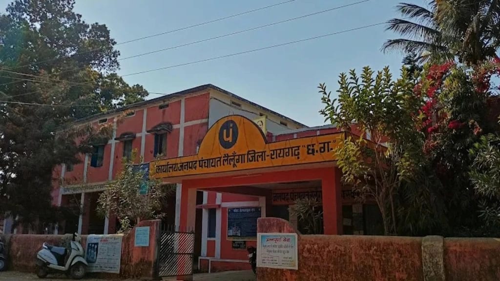 लैलूंगा में ‘जीरो टॉलरेंस’ का जनाज़ा! लाखों के विकास कार्य पहली बारिश में ध्वस्त, घटिया निर्माण पर उठे बड़े सवाल